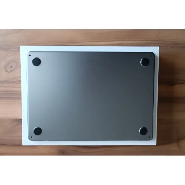 Macbook Air M2 13.6 16gb RAM 512gb SSD - 13 Ay Garantili