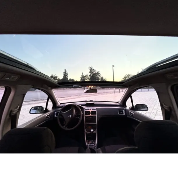 2004 PEJO 307 sw 270.000 km