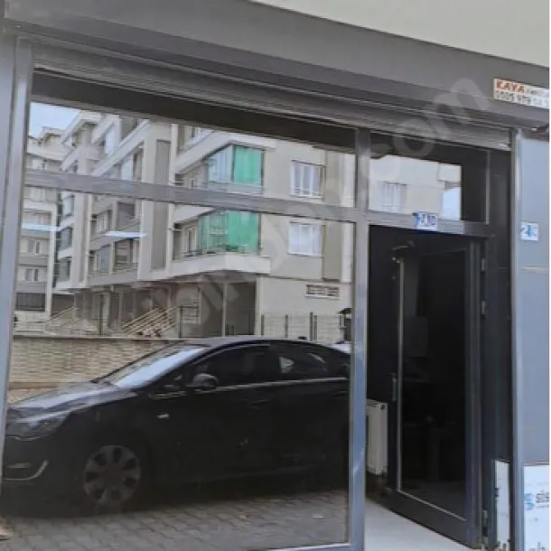 Ahmet Hamdi Göğüs Caddesi yürüme mesafesi 45 metre zemin 20 metre depo