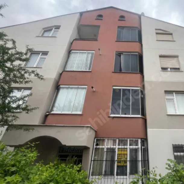 ERFİDAN SİTESİ'NDE 3+1 170 M2 SATILIK DAİRE