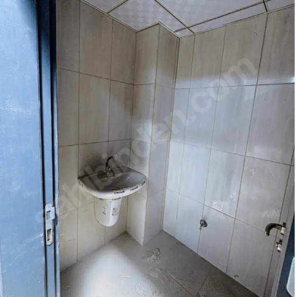 ASAF SANAYİ SİTESİ'NDE 410 M2 SATILIK FABRİKA