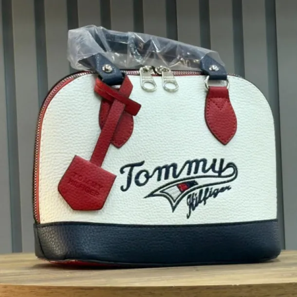 Tommy Hilfiger Çanta