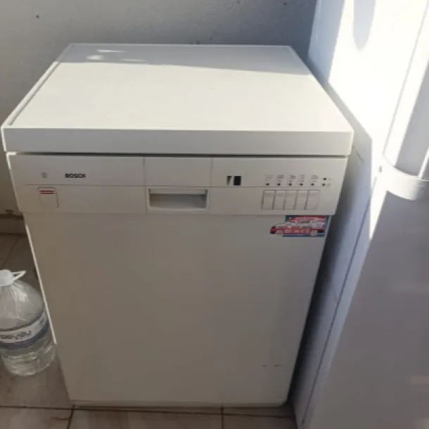BOSCH 2 Programlı Bulaşık Makinesi